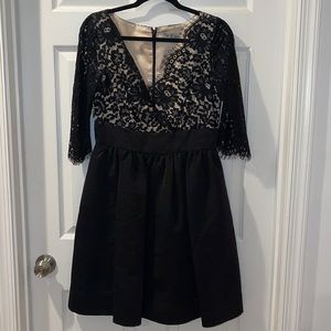 Size 10 Eliza J 3/4 sleeve dress with flowy skirt